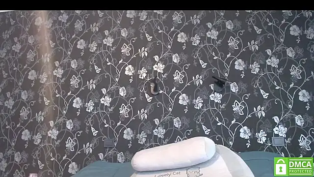 Sophi Cute online show from July 18, 2026, 10:24 am