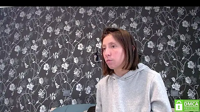 Sophi Cute online show from July 9, 2026, 11:31 am