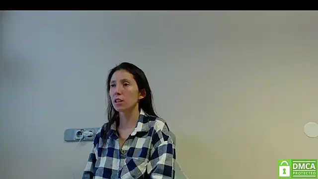 Snapshot of Sophi_Cute chatting on November 22, 2025, 12:48 pm Sophi Cute online show from November 22, 2025, 12:48 pm