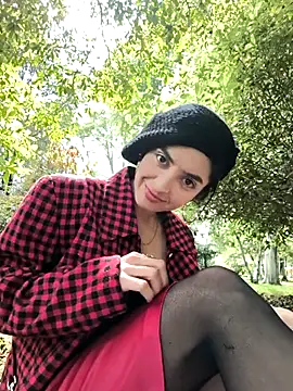 Snapshot of Sam_Sara chatting on December 3, 2025, 6:07 pm Sam Sara online show from December 3, 2025, 6:07 pm