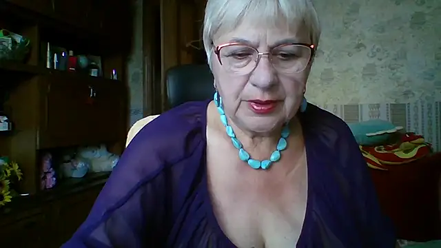 Snapshot of SweetCherry27 chatting on July 11, 2026, 5:41 am SweetCherry27 online show from July 11, 2026, 5:41 am