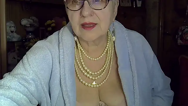 SweetCherry27 online show from October 21, 2025, 4:28 pm