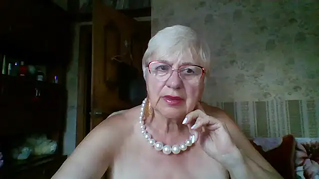 Snapshot of SweetCherry27 chatting on July 9, 2026, 5:01 pm SweetCherry27 online show from July 9, 2026, 5:01 pm