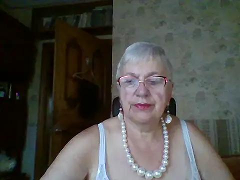 Snapshot of SweetCherry27 chatting on July 20, 2026, 4:20 am SweetCherry27 online show from July 20, 2026, 4:20 am