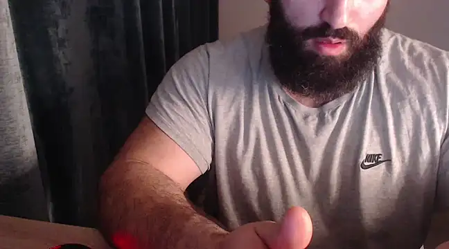 hugemachohandsome online show from February 27, 2025, 10:31 pm