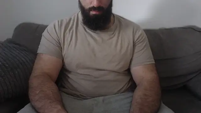 hugemachohandsome online show from June 18, 2026, 6:23 am