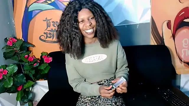 Ebonystormxxx online show from October 5, 2025, 5:14 pm