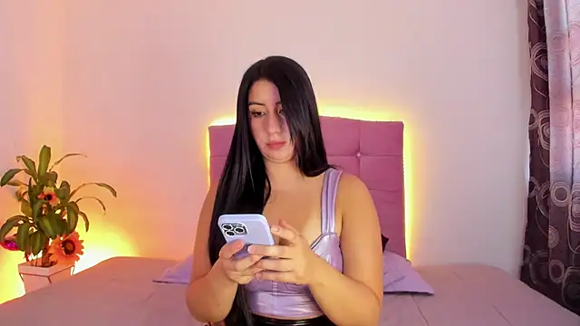 MarieLatex online show from March 21, 2025, 7:57 pm