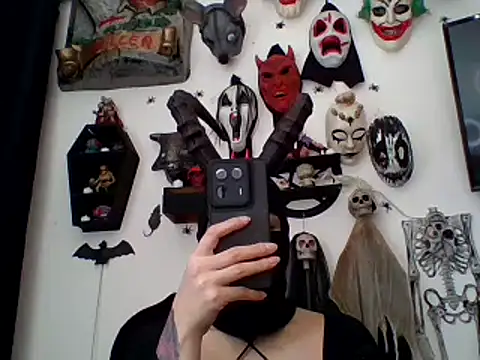 FeticheMacabre online show from December 20, 2025, 6:33 pm