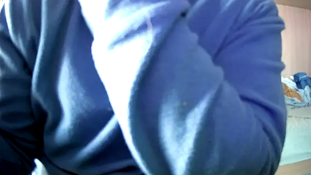 michele1500 online show from November 15, 2025, 9:02 am