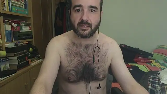 curiosillo83 online show from January 12, 2026, 5:03 am