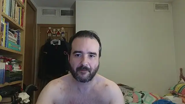 Snapshot of curiosillo83 chatting on June 8, 2026, 2:17 pm curiosillo83 online show from June 8, 2026, 2:17 pm
