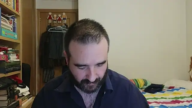 Snapshot of curiosillo83 chatting on August 5, 2026, 4:01 pm curiosillo83 online show from August 5, 2026, 4:01 pm