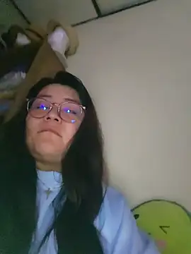 Sakura 0505 online show from March 12, 2025, 3:57 am