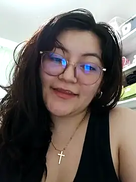 Sakura 0505 online show from March 3, 2025, 3:49 am