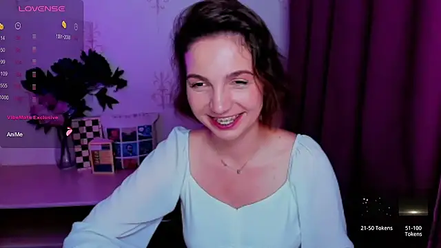 Snapshot of KindHazelHere_ chatting on July 28, 2026, 12:48 pm KindHazelHere online show from July 28, 2026, 12:48 pm