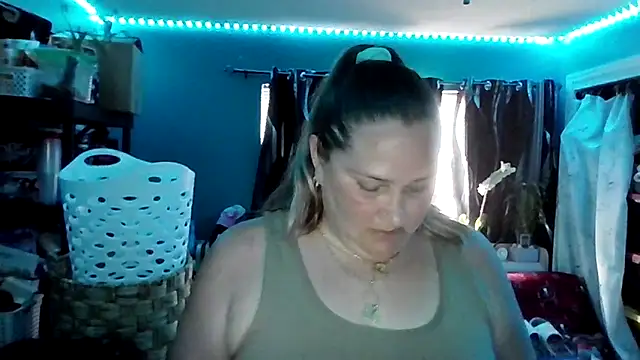 Snapshot of Sexynikki6969@xh chatting on May 24, 2026, 10:42 pm Sexynikki6969xh online show from May 24, 2026, 10:42 pm