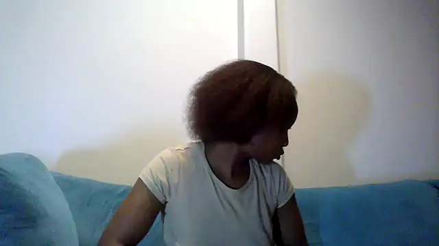Hardnipples8 online show from May 1, 2026, 11:21 pm