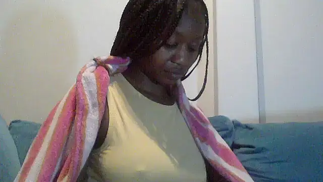 Snapshot of Hardnipples8 chatting on June 22, 2026, 3:47 am Hardnipples8 online show from June 22, 2026, 3:47 am