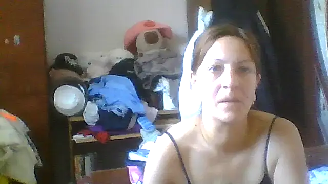 Snapshot of ShawnaAdams chatting on July 1, 2026, 12:49 pm ShawnaAdams online show from July 1, 2026, 12:49 pm