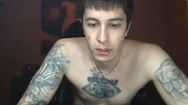 Snapshot of Bwcjoshbanks chatting on April 15, 2026, 8:31 pm Bwcjoshbanks online show from April 15, 2026, 8:31 pm
