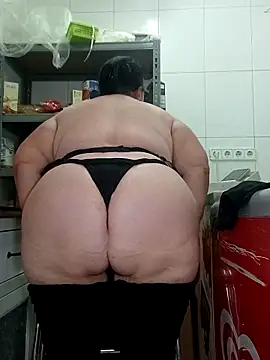 eroticjessitop online show from June 11, 2026, 5:32 pm
