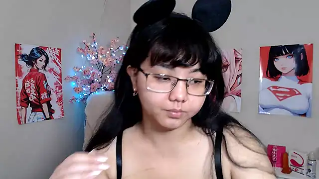 Moertomlly online show from November 16, 2025, 4:17 am