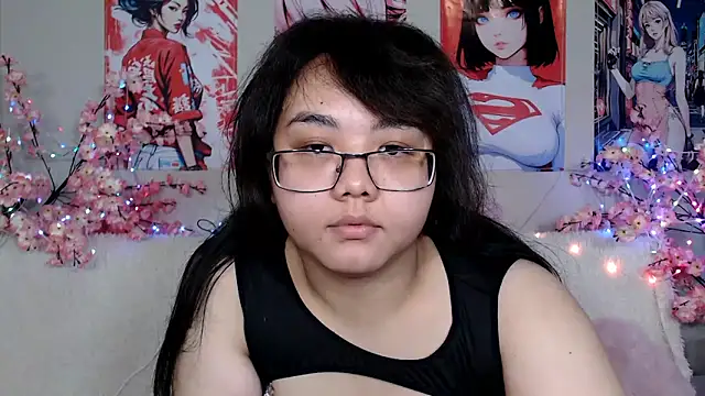 Moertomlly online show from June 11, 2026, 4:31 am