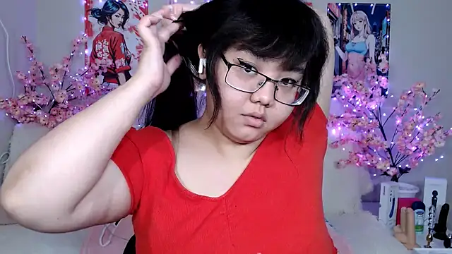 Snapshot of Moertomlly chatting on April 11, 2026, 3:25 am Moertomlly online show from April 11, 2026, 3:25 am