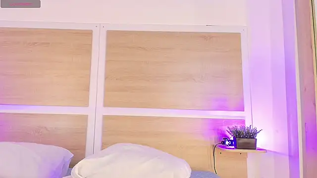 Snapshot of _nickypurple_ chatting on October 16, 2025, 7:22 pm nickypurple online show from October 16, 2025, 7:22 pm