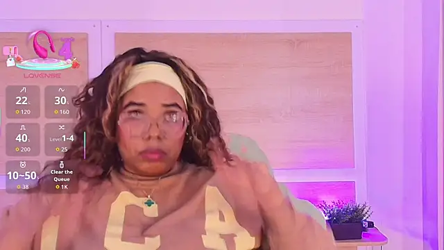 Snapshot of _nickypurple_ chatting on November 27, 2025, 7:03 pm nickypurple online show from November 27, 2025, 7:03 pm