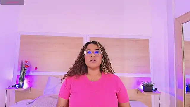 Snapshot of _nickypurple_ chatting on November 11, 2025, 7:08 pm nickypurple online show from November 11, 2025, 7:08 pm