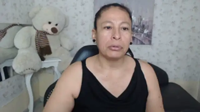 mature martina online show from May 20, 2026, 10:07 pm