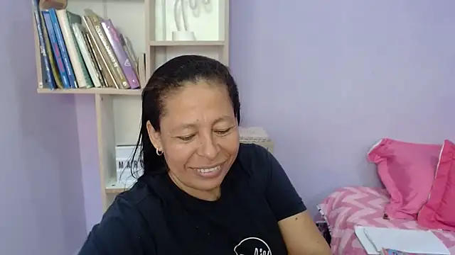 Snapshot of mature_martina chatting on November 1, 2025, 9:41 pm mature martina online show from November 1, 2025, 9:41 pm
