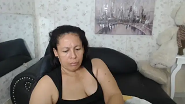 mature martina online show from June 16, 2026, 8:36 am