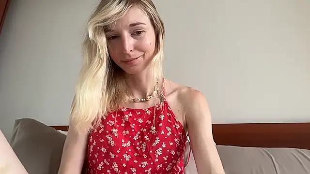 ivankai  online show from December 15, 2025, 3:01 am