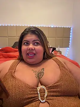 biancabombombbw online show from June 16, 2026, 11:27 pm