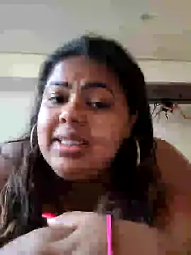 Snapshot of biancabombombbw chatting on February 12, 2025, 9:22 pm biancabombombbw online show from February 12, 2025, 9:22 pm