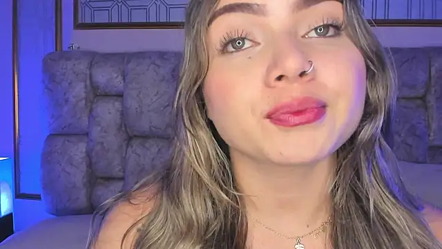 AnnyLopezz  online show from February 25, 2025, 6:58 am