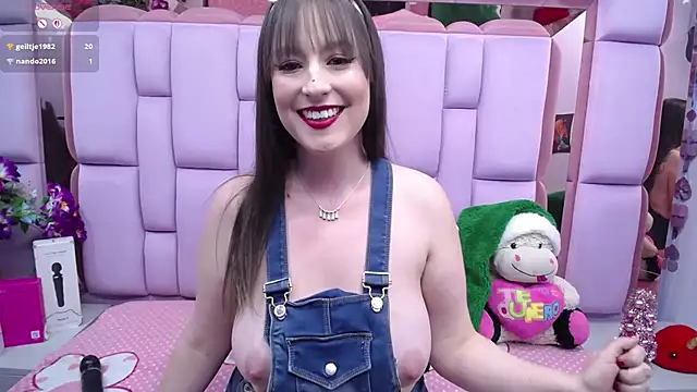 Snapshot of Belly_Rosse chatting on December 15, 2025, 2:56 pm Belly Rosse online show from December 15, 2025, 2:56 pm