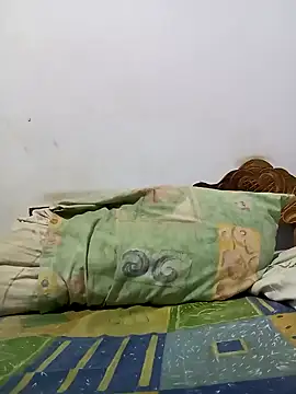 kaiz0217 online show from January 7, 2025, 7:06 pm