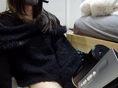 Snapshot of fur_love0 chatting on October 16, 2025, 3:42 pm fur love0 online show from October 16, 2025, 3:42 pm