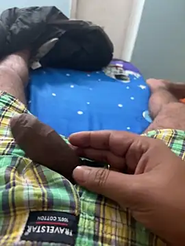 Snapshot of yourheroforfun chatting on February 24, 2026, 6:31 pm yourheroforfun online show from February 24, 2026, 6:31 pm