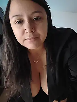 Snapshot of bigbooty-30 chatting on July 23, 2026, 12:24 pm bigbooty-30 online show from July 23, 2026, 12:24 pm