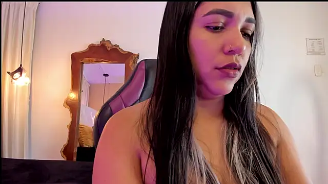 Snapshot of BonnieBad01 chatting on December 5, 2025, 5:11 pm BonnieBad01 online show from December 5, 2025, 5:11 pm