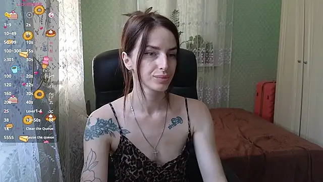 Snapshot of xx_adrihanna_xx chatting on August 3, 2026, 1:50 pm xx adrihanna xx online show from August 3, 2026, 1:50 pm