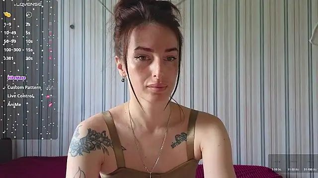 Snapshot of xx_adrihanna_xx chatting on June 17, 2026, 6:02 am xx adrihanna xx online show from June 17, 2026, 6:02 am