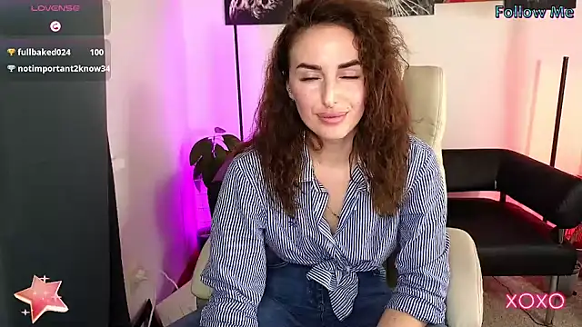 xx adrihanna xx online show from February 25, 2025, 3:09 pm
