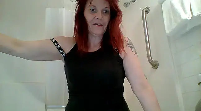 Snapshot of spundarella420 chatting on January 14, 2025, 9:09 pm spundarella420 online show from January 14, 2025, 9:09 pm