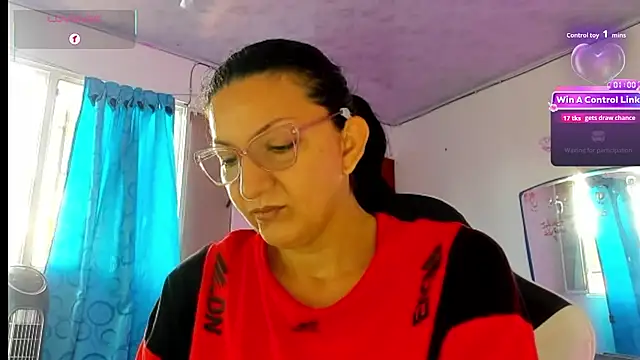 Snapshot of Angelblue_ chatting on July 15, 2026, 2:24 pm Angelblue online show from July 15, 2026, 2:24 pm